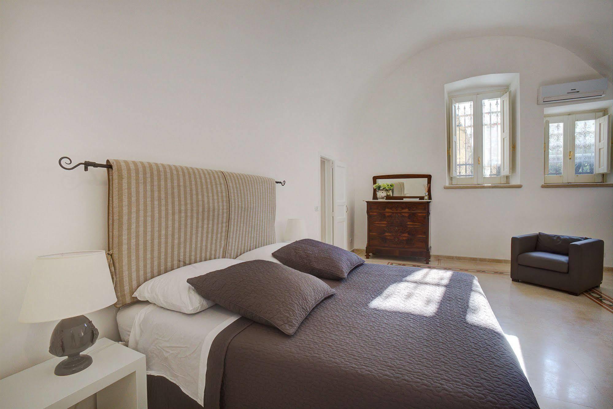 Bed and Breakfast Nonna Jole Лечче Экстерьер фото