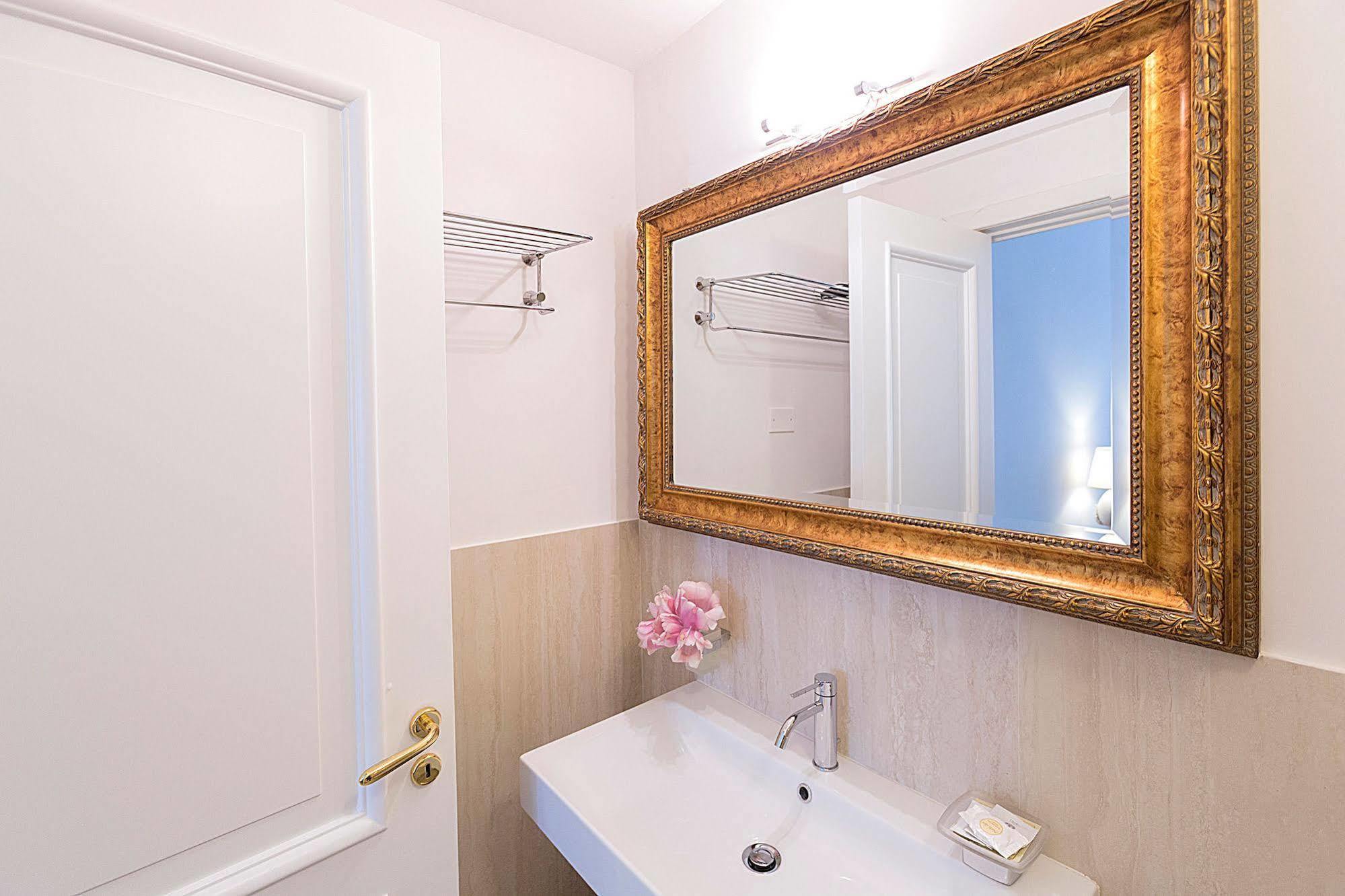 Bed and Breakfast Nonna Jole Лечче Экстерьер фото